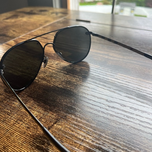 Burberry Black Sunglasses - Picture 3 of 3